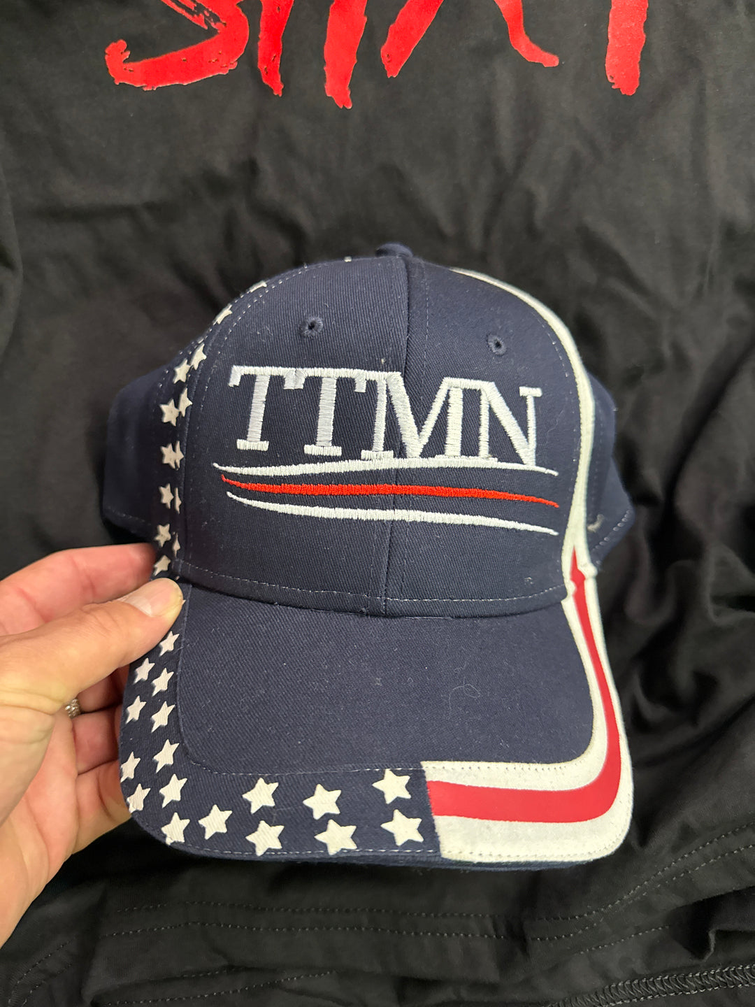 hat 1